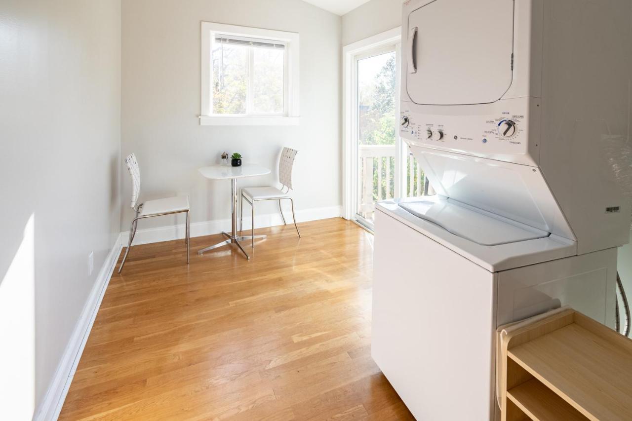 Contemporary 3-Bedroom Home With Balcony In Rva Richmond Exterior photo